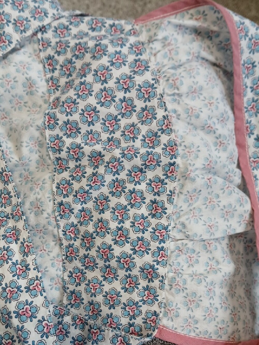 💕Handmade Vintage Floral Apron - Picture 10 of 14